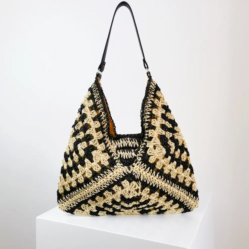 Handwoven Straw Shoulder Bag with Contrast Weave
