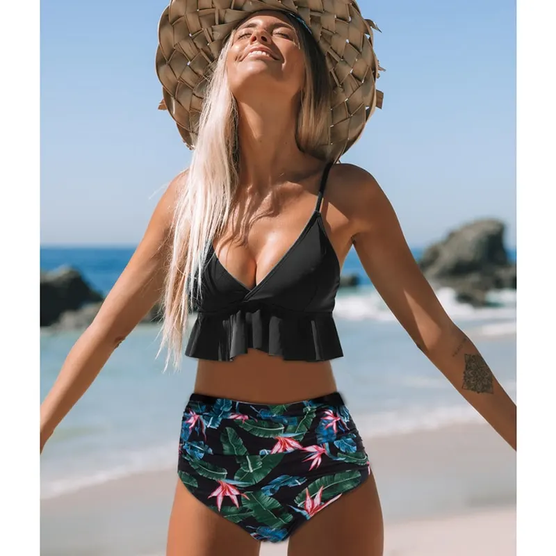Floral Ruffle Underwire Swimsuit