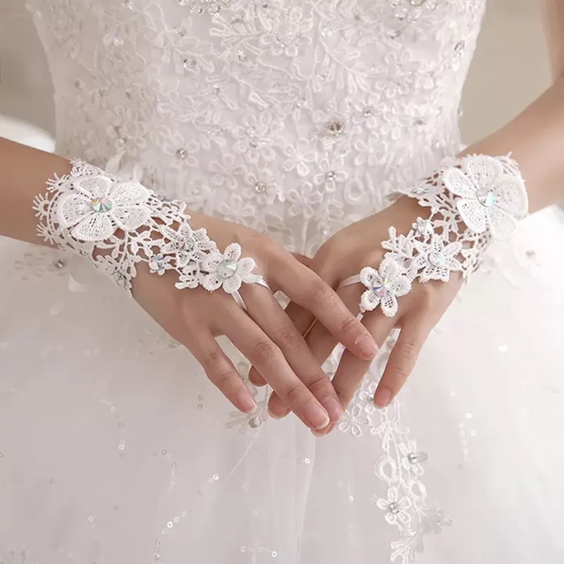 Short Printed Velvet Gloves
