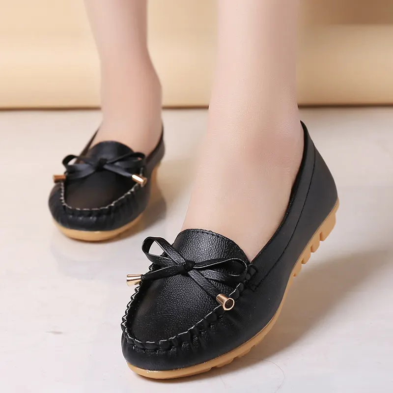Round Toe Flat Pumps