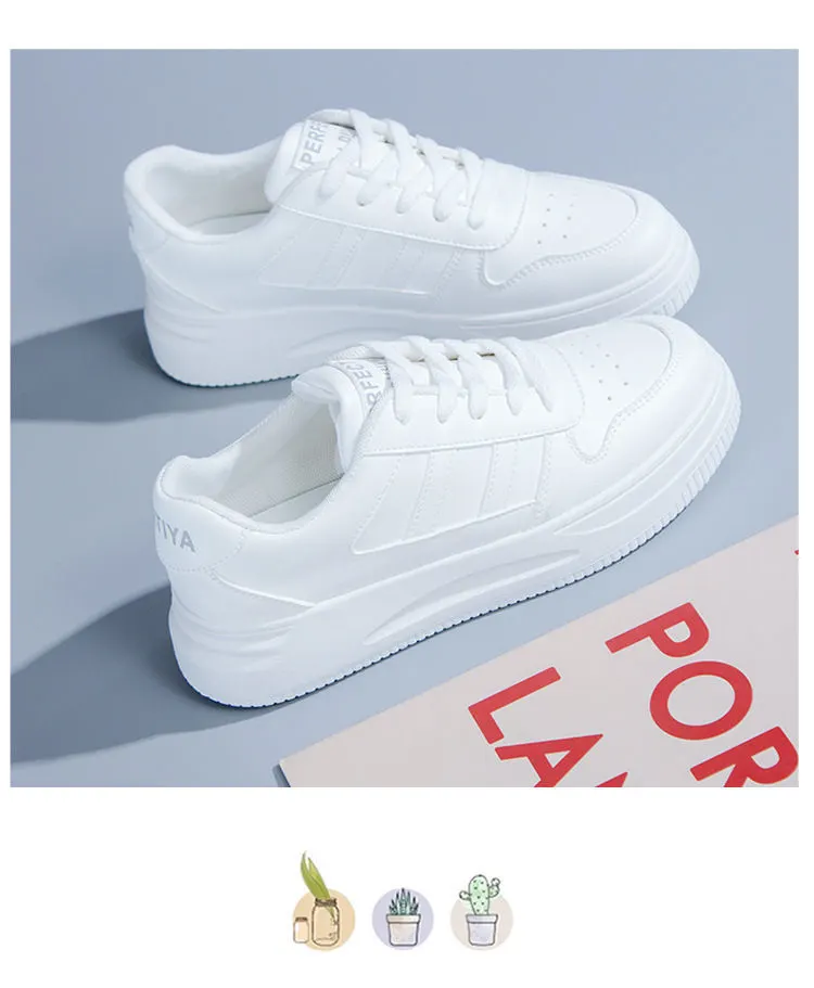 Contrast Panel Low Top Sneakers