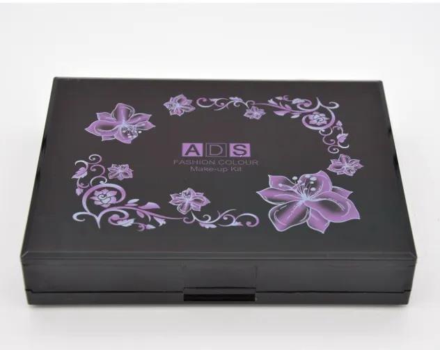 24-Shade Three-Layer Makeup Box Set