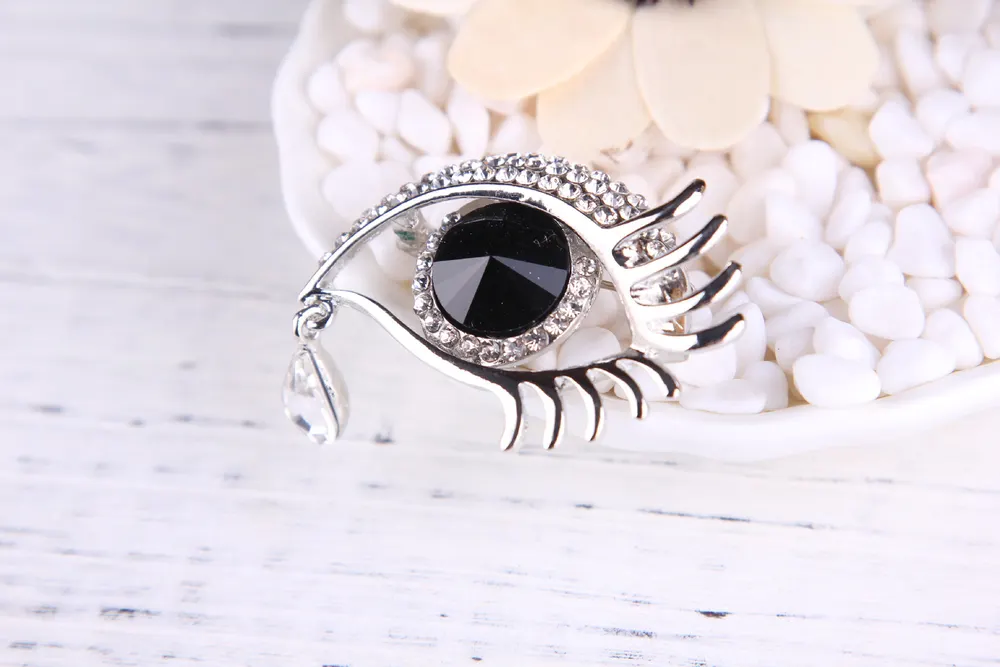Teardrop Rhinestone Brooch