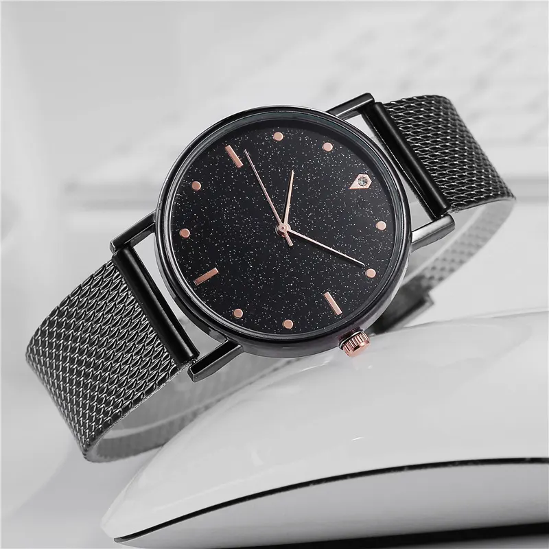 Round Silicone Strap Quartz Watch