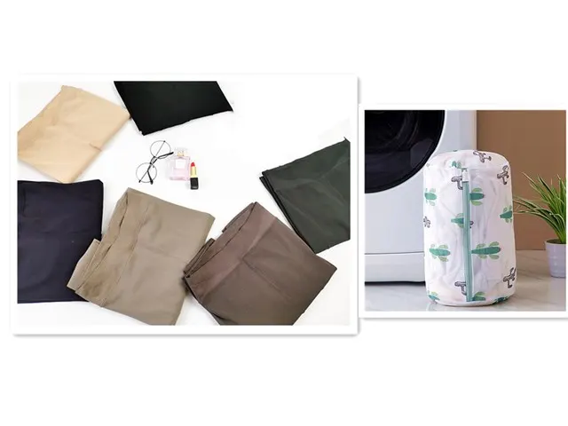 Striped High-Waist Thermal Tights