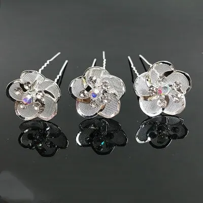 Floral Diamante Hair Accessory