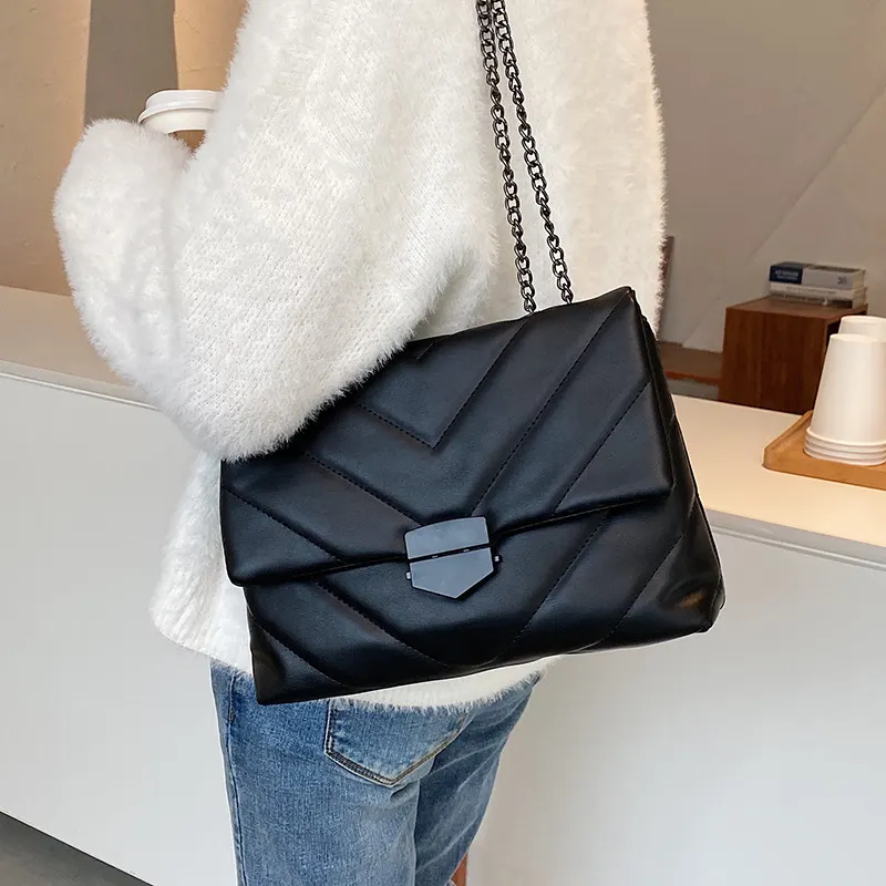 Embroidered PU Chain Crossbody Bag