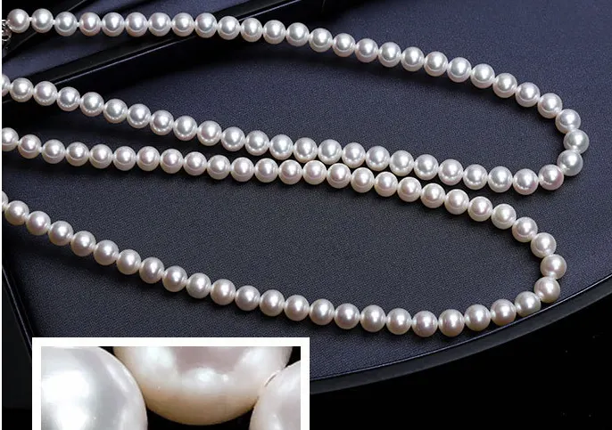 Classic Pearl Necklace