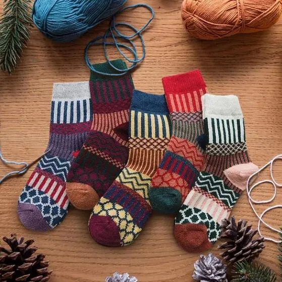 5-Pair Nordic Pattern Socks