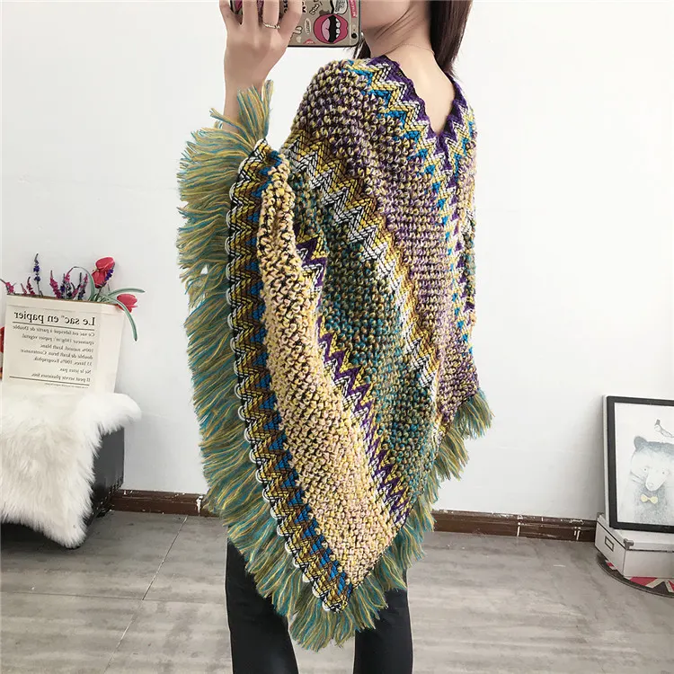 Tassel Color-Block Knit Scarf