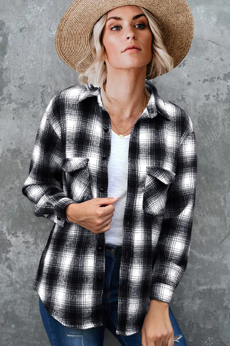 Loose Plaid Turndown Collar Shirt