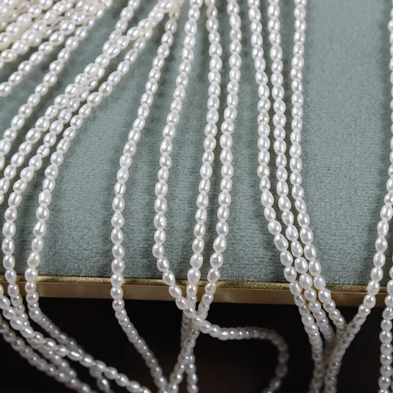 Freshwater Pearl Fine Chain Necklace