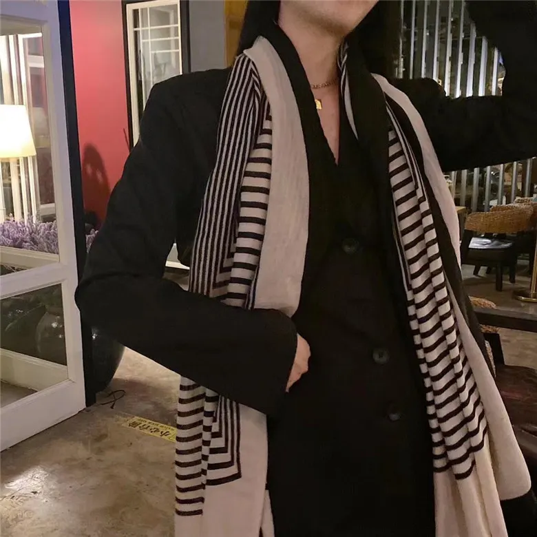 Geometric Cotton Long Scarf