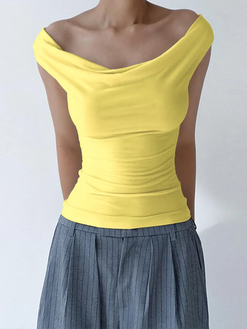 Off-Shoulder Lightweight T-Shirt