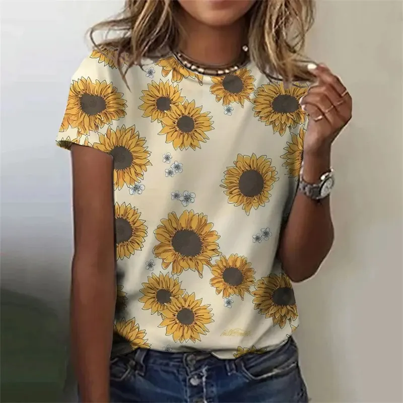T-Shirt with 3D Animal Print and Loose Fit