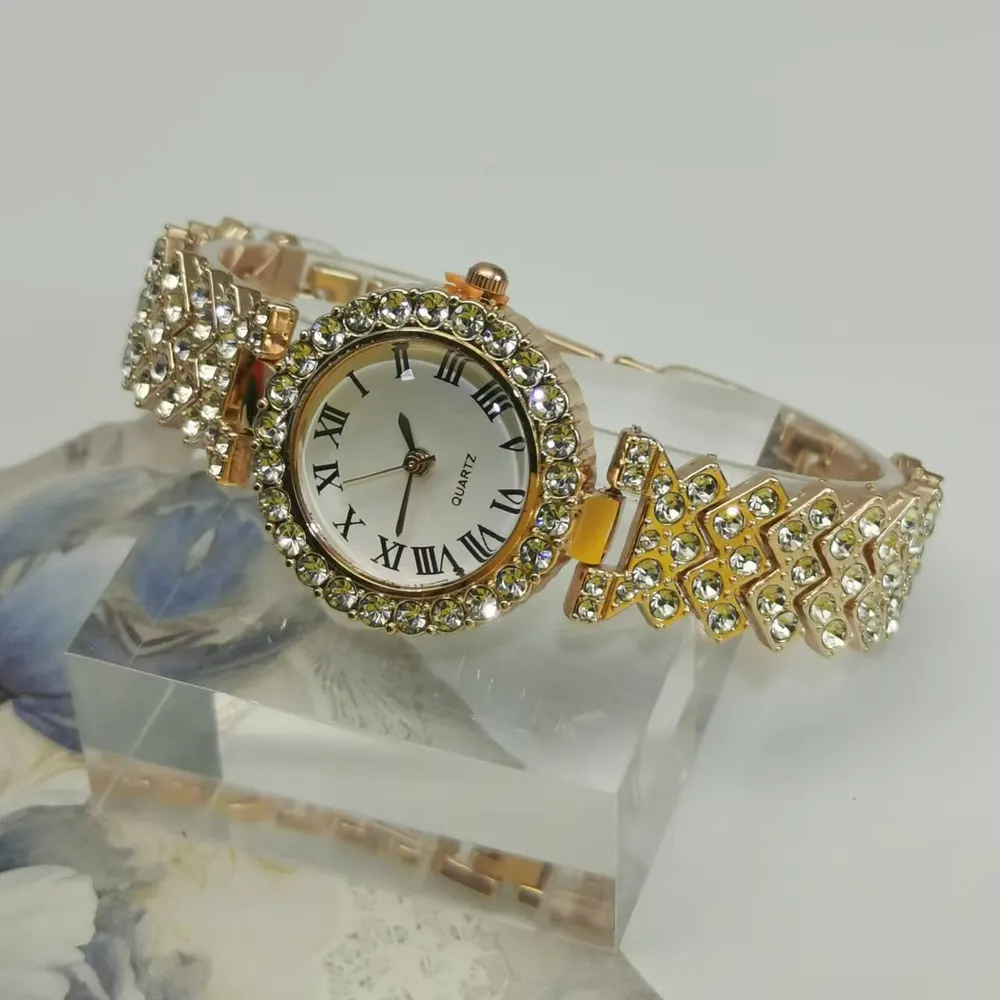 Stone-Set Starry Sky Quartz Bracelet Watch