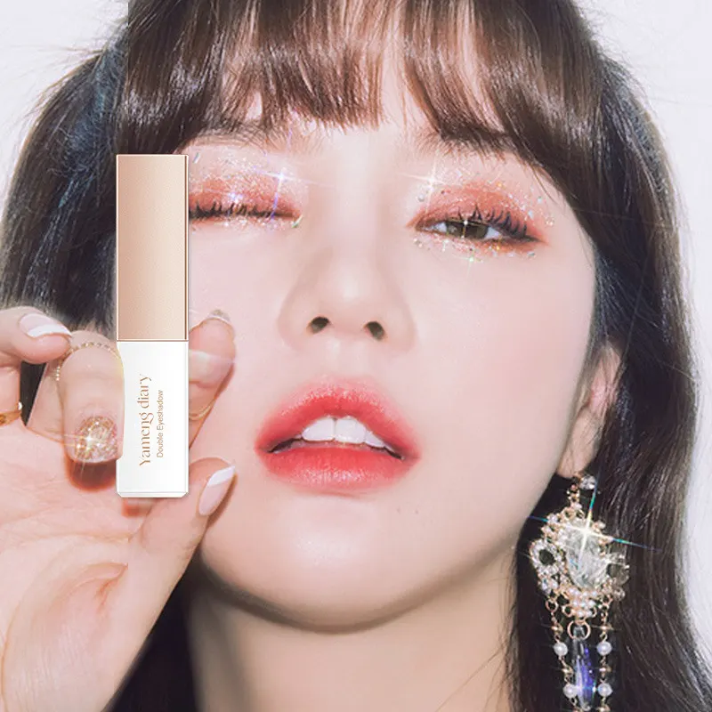 Two-Tone Gradient Eyeshadow Stick