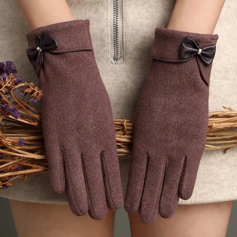 Fleece-Lined Suede Bow Touchscreen Gloves