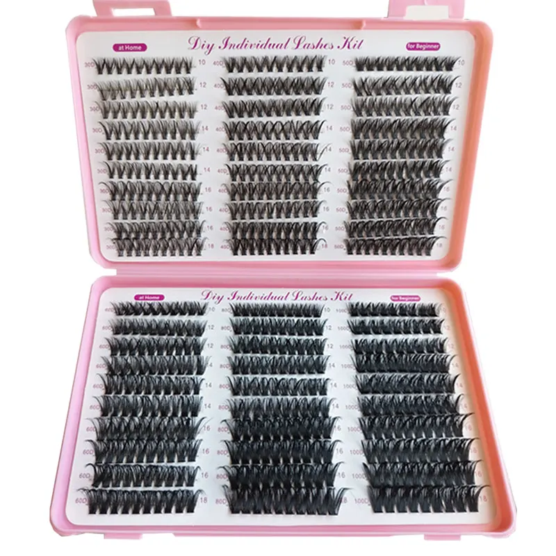 Voluminous 590-Group Lash Book