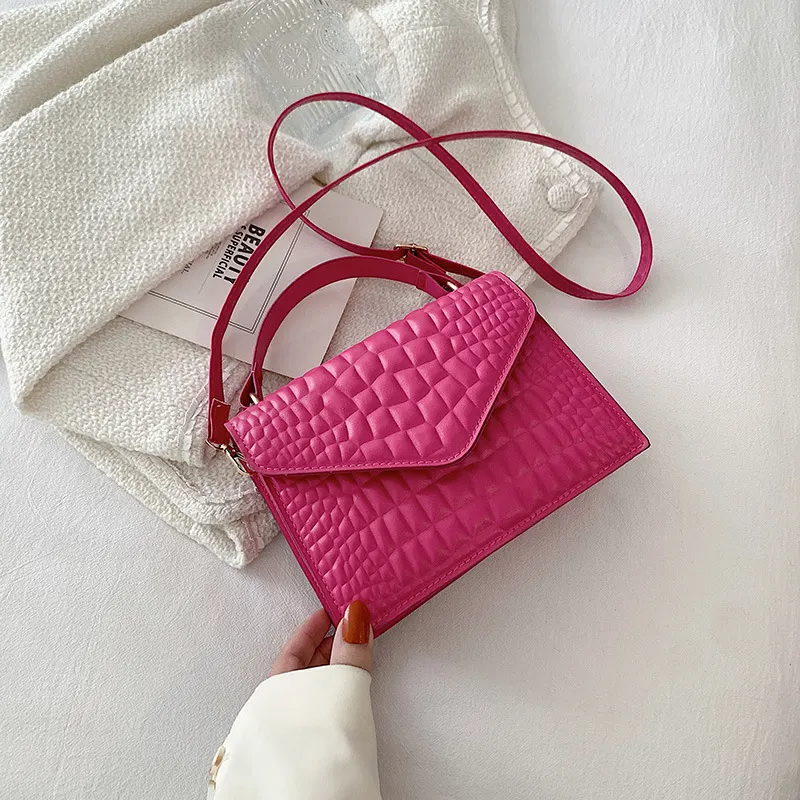 Crocodile Pattern PU Crossbody Bag