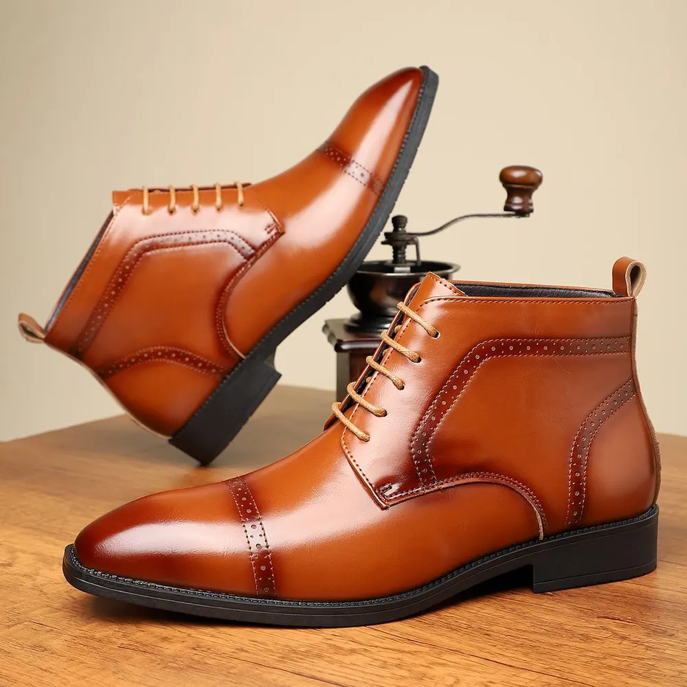 Men's Pointed Toe Leather Martin Boots