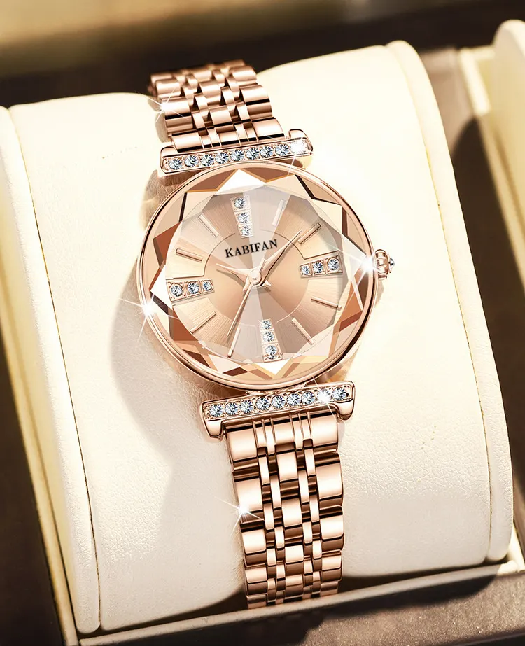 Round Quartz Watch with Steel Strap
