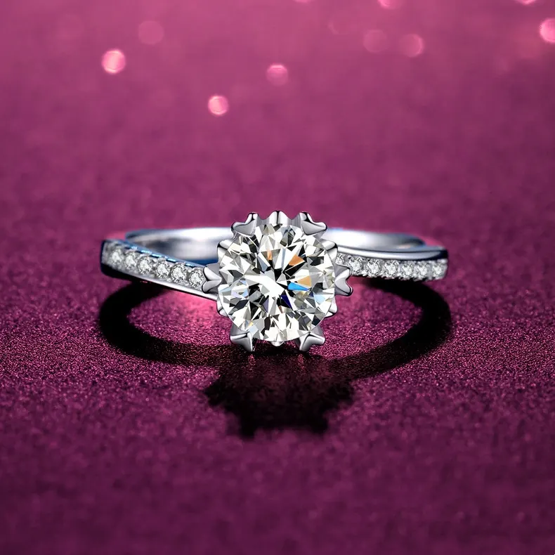 Eight Hearts Moissanite 925 Silver Ring