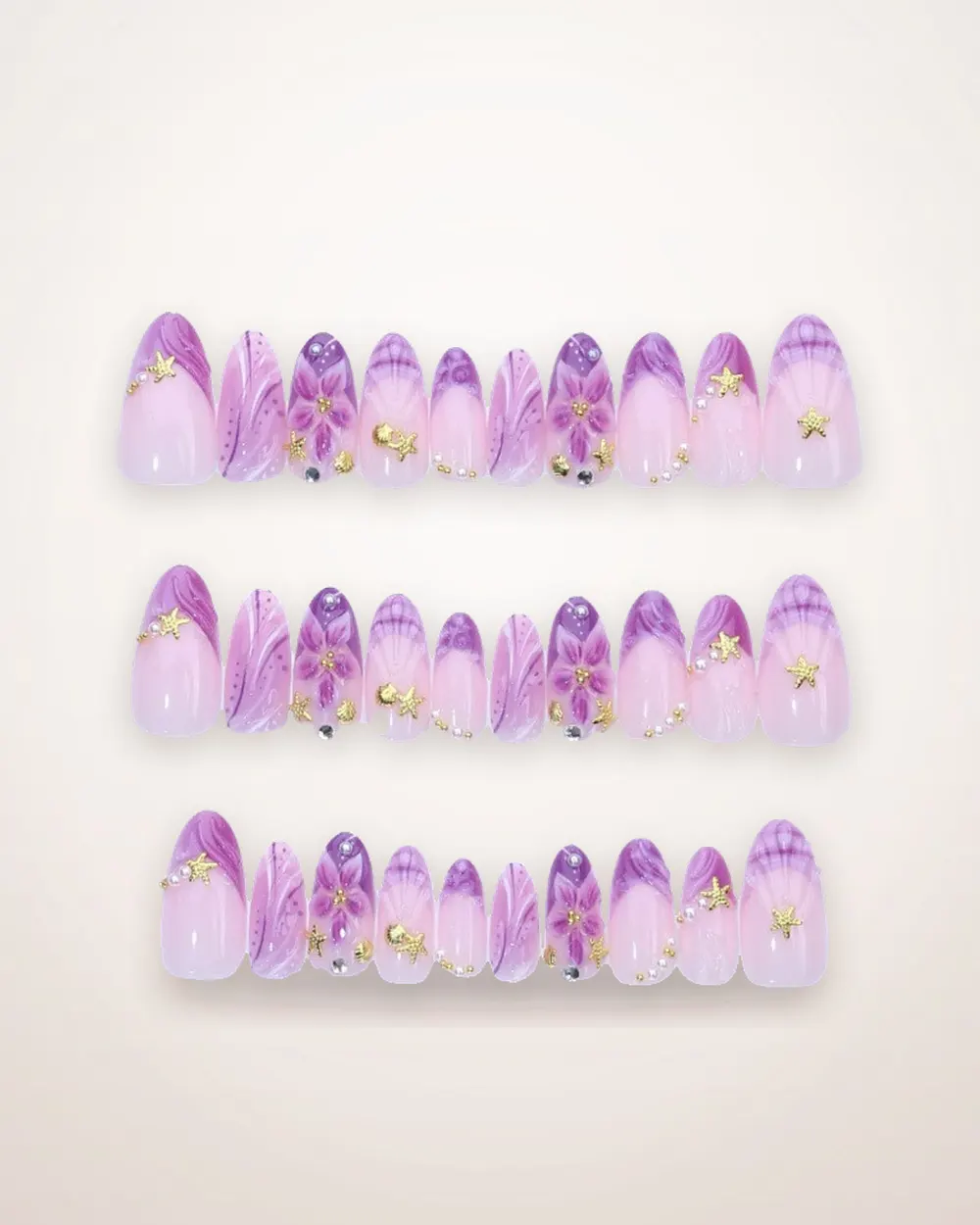 Press-On Nail Set with 3D Seashells and Pearls