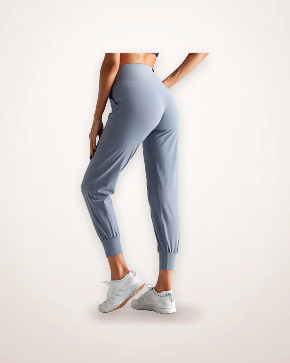 Capri Yoga Pants in Polyester Blend