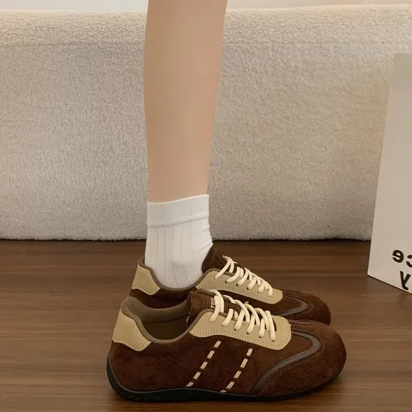 Retro Suede Mix Low Top Sneakers