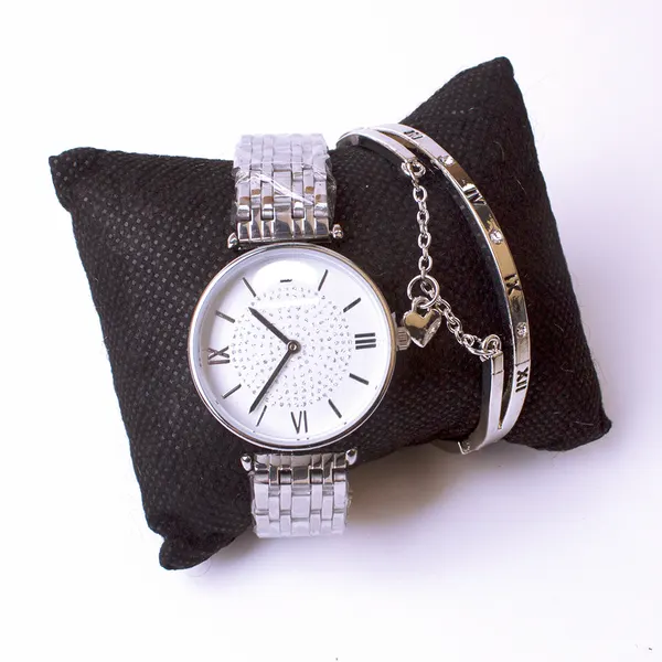 Gypsophila Quartz Watch and Bracelet Set