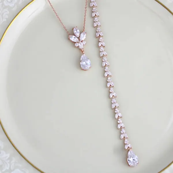 Water Drop Pearl Pendant Necklace