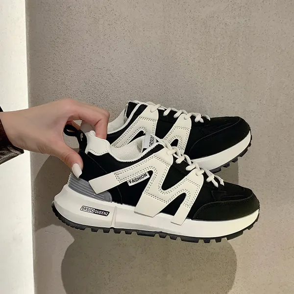 Retro Lightweight Lace-Up Sneaker
