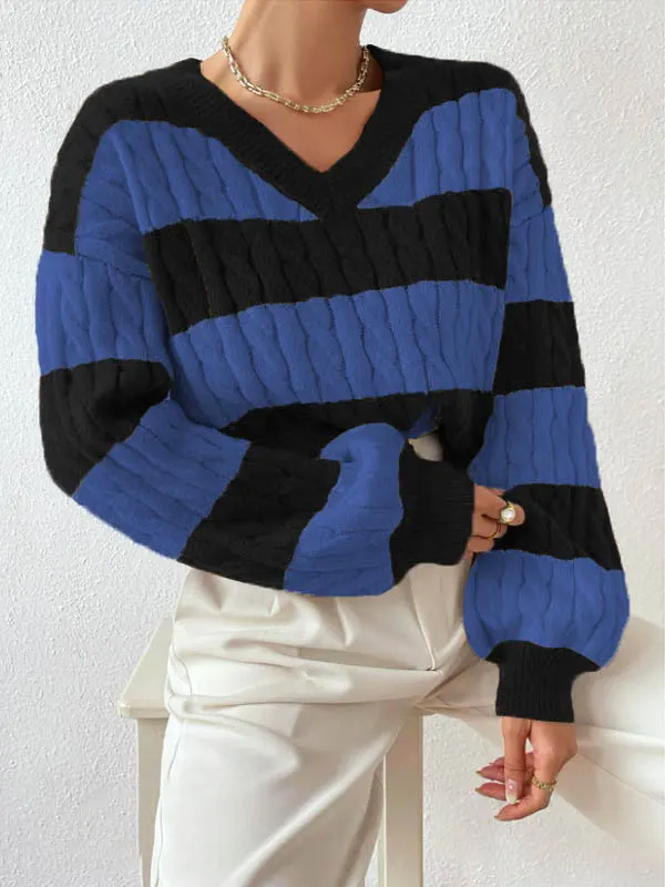 Loose V-Neck Contrast Stripe Sweater