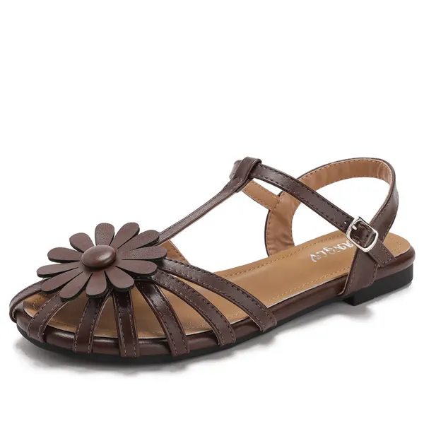 Single-Buckle Closed-Toe Chunky Sandal
