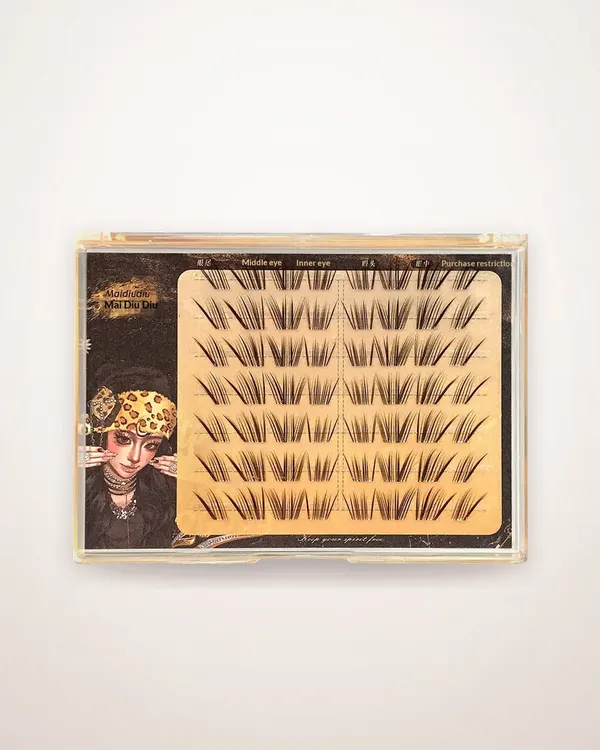 Pre-Glued Natural False Eyelashes