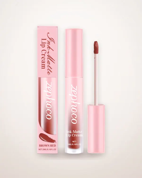 Hydrating Matte Lipstick in Red