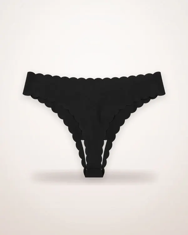 Wave Lace Low-Rise Thong