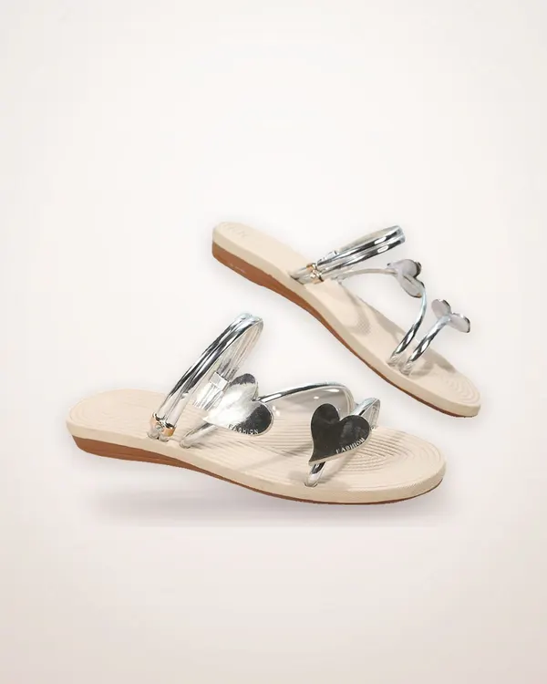 Heart Motif Flat Summer Slides