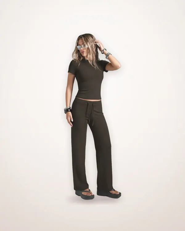 Short-Sleeve Top and Straight-Leg Yoga Set