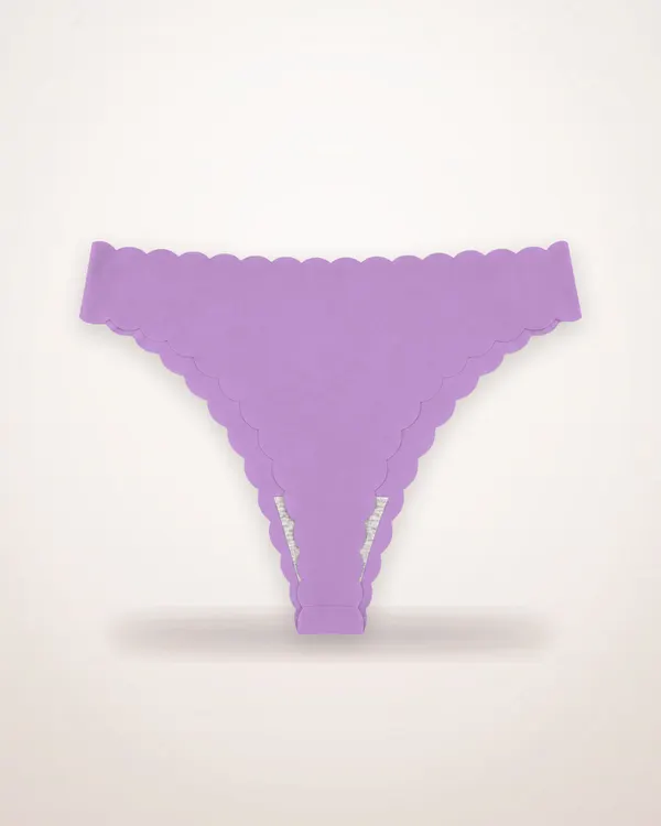 Wave Lace Low-Rise Thong