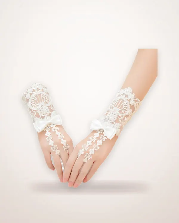 Beaded Lace Short Wedding Gloves