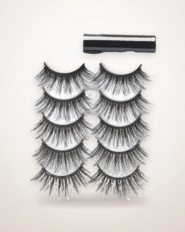 Boxed Magnetic False Eyelash Pair