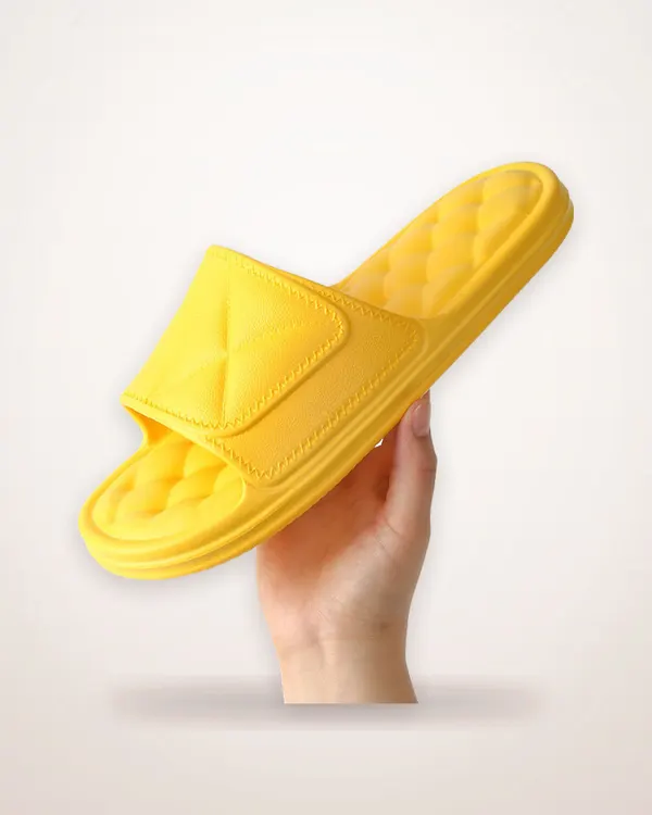 Plaid Closed-Toe EVA House Slippers