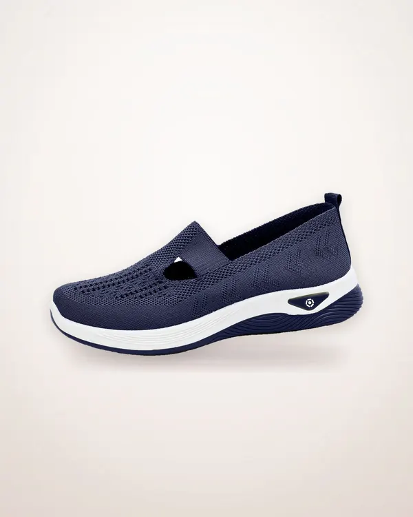 Breathable Fly Knit Slip-On Sneakers