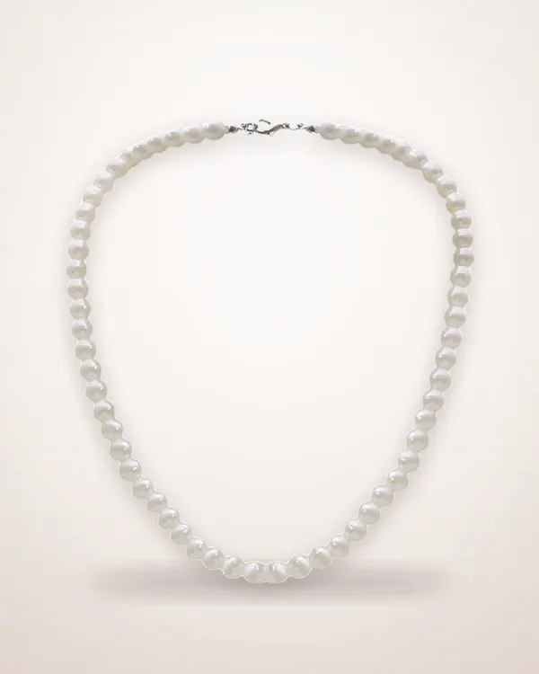 Geometric Imitation Pearl Necklace