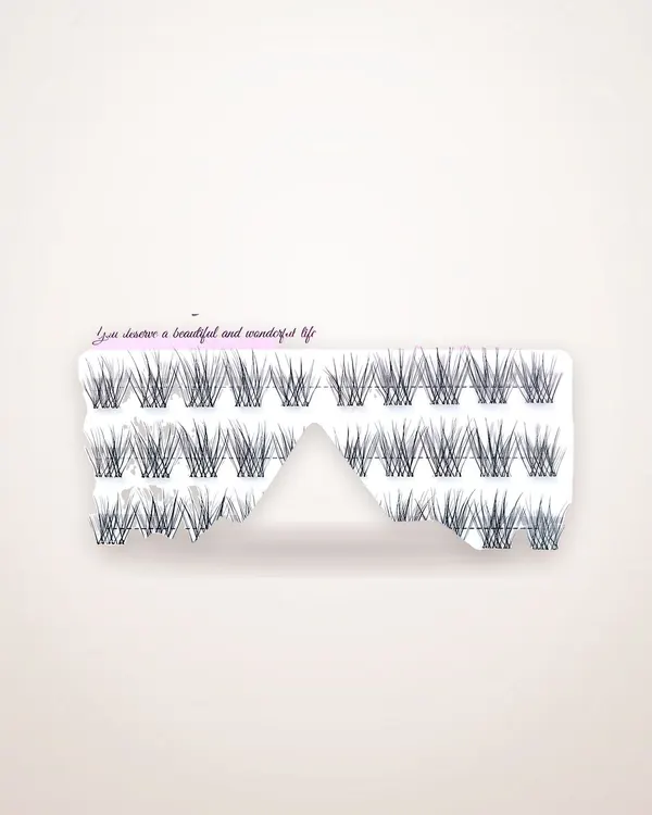 Adhesive-Free Crescent Faux Lashes