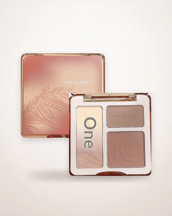Four-Color Contour Bronzer Palette