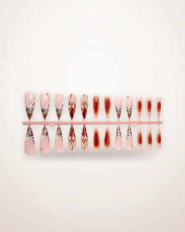 Gilded Leopard Stiletto Press-On Nails